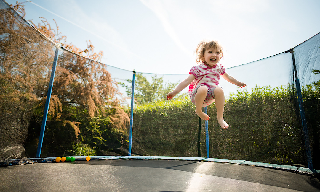 Fall Care Checklist: Maintaining Trampolines, Playsets, and Sports Courts in Denver